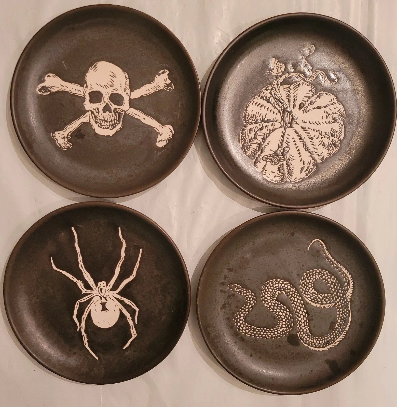 Threshold Stoneware 6” Halloween Appetizer Plate Set Of 4 Skull Crossbone Snake